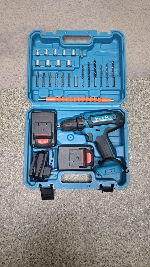 Купити Makita df331d 2акб+зп копія Б/У