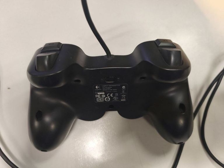 Дешево Logitech Gamepad F310 з ломбарду