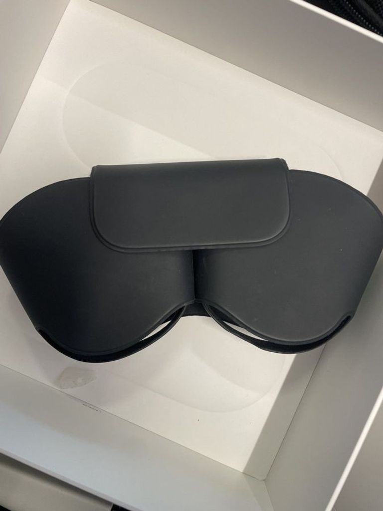 Дешиво Apple airpods max с ломбарда