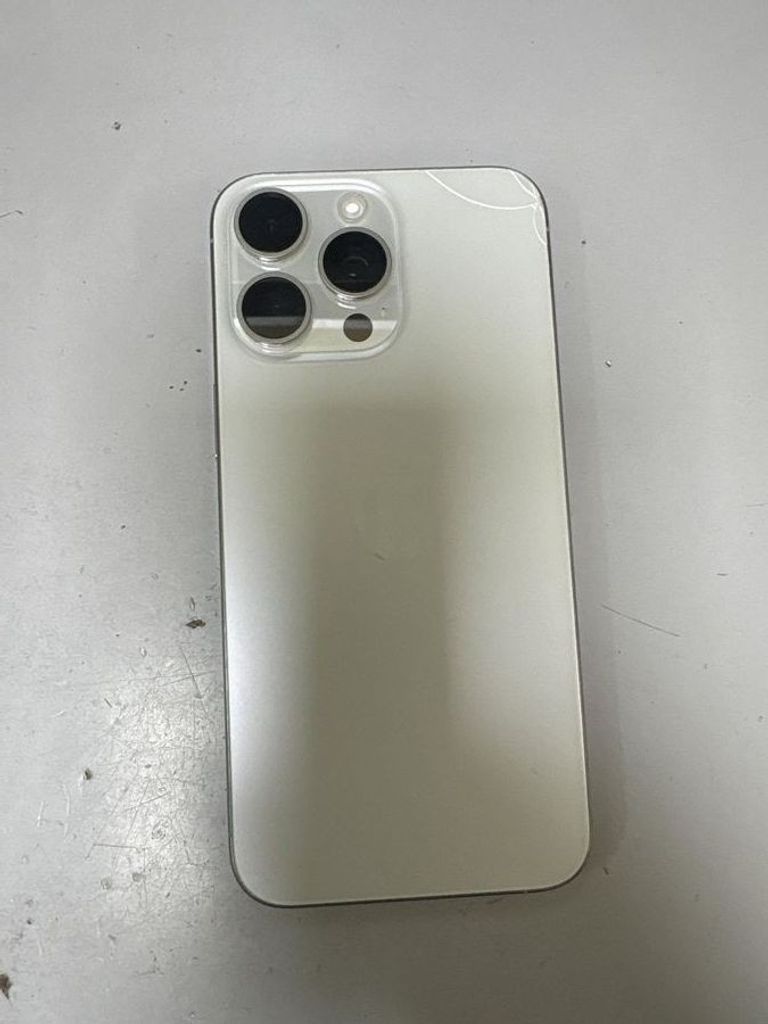 Оголошення Apple iphone 15 pro max 1tb esim Б/У