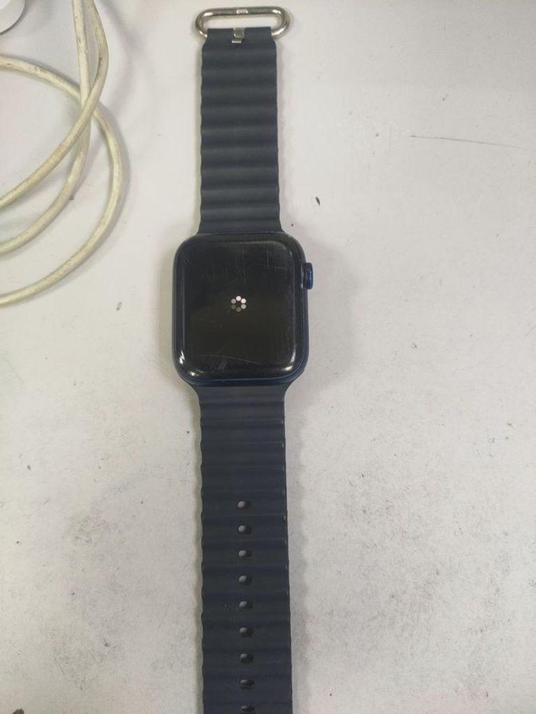 Купити Apple watch series 6 gps aluminium case 44mm a2292 Б/У