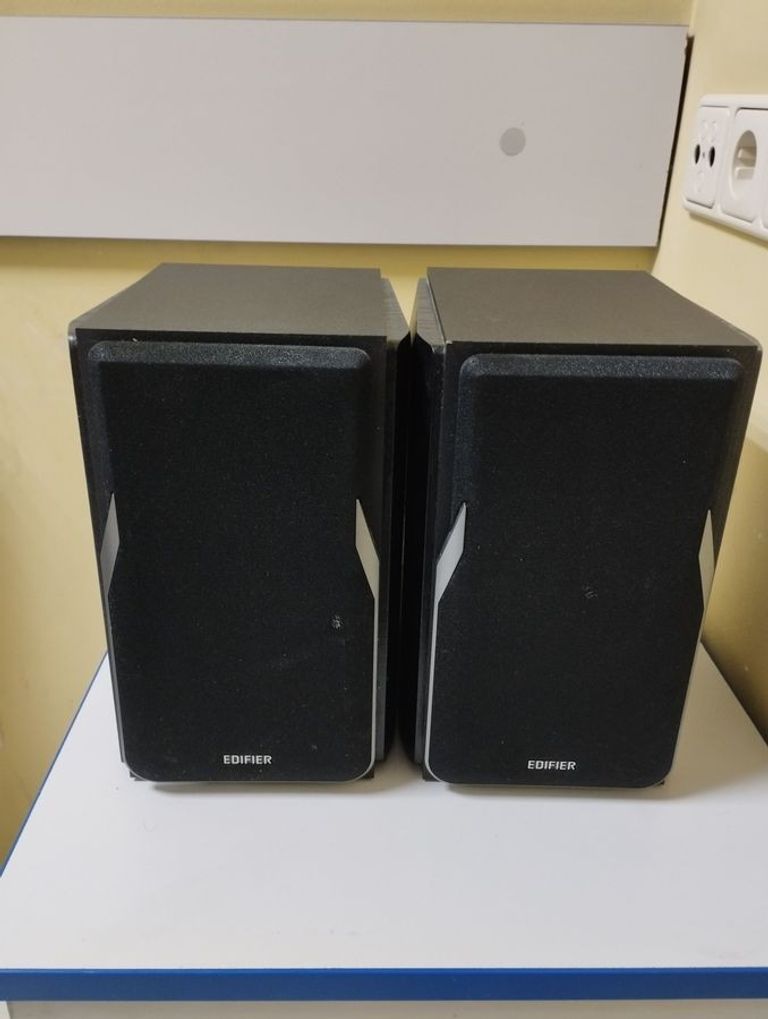 Купити Edifier R1380DB Black Б/У