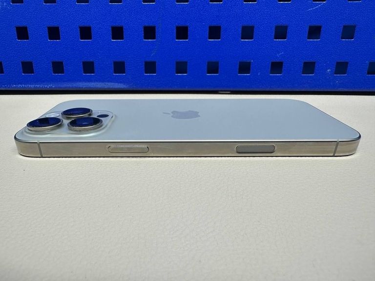 Apple iphone 16 pro max 256gb Код:01-200865220. Зображення 6