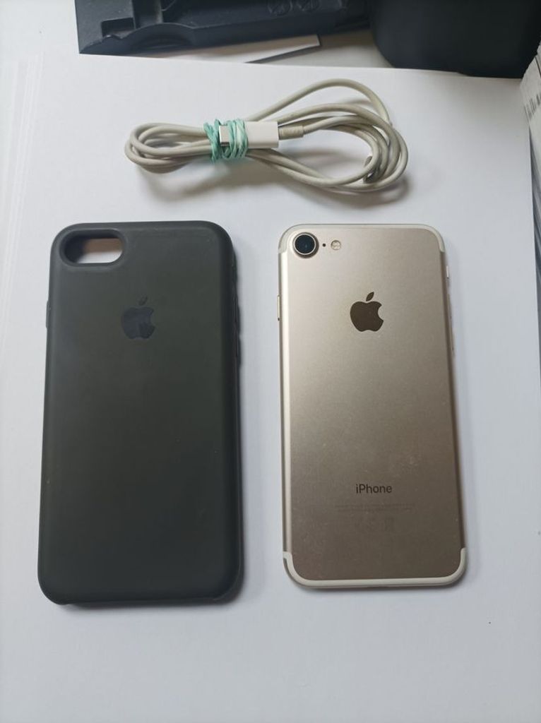 Купить Apple iphone 7 32gb Б/У