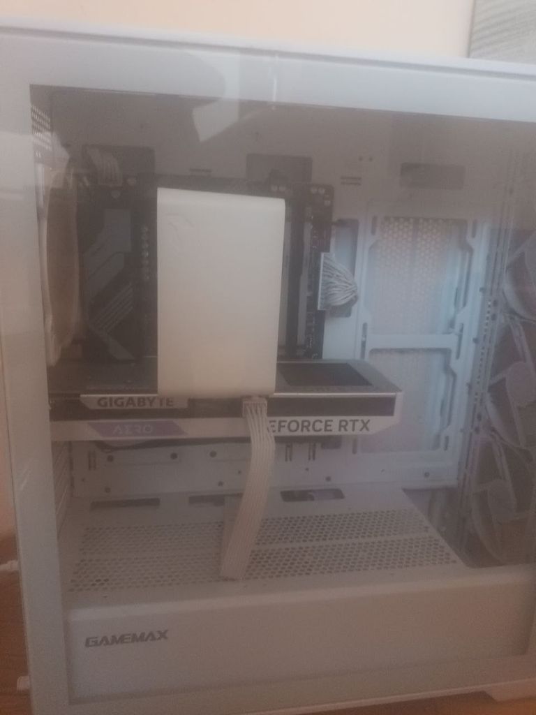 Дешиво PC RTX 4060 / Ryzen 5 7500F / 32GB DDR5 / 1TB NVMe SSD с ломбарда