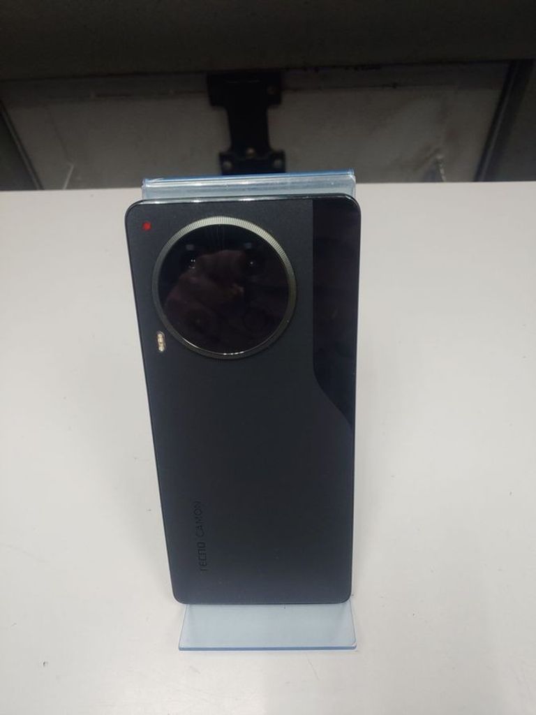 Дешево Tecno camon 30 cl6 8/256gb з ломбарду