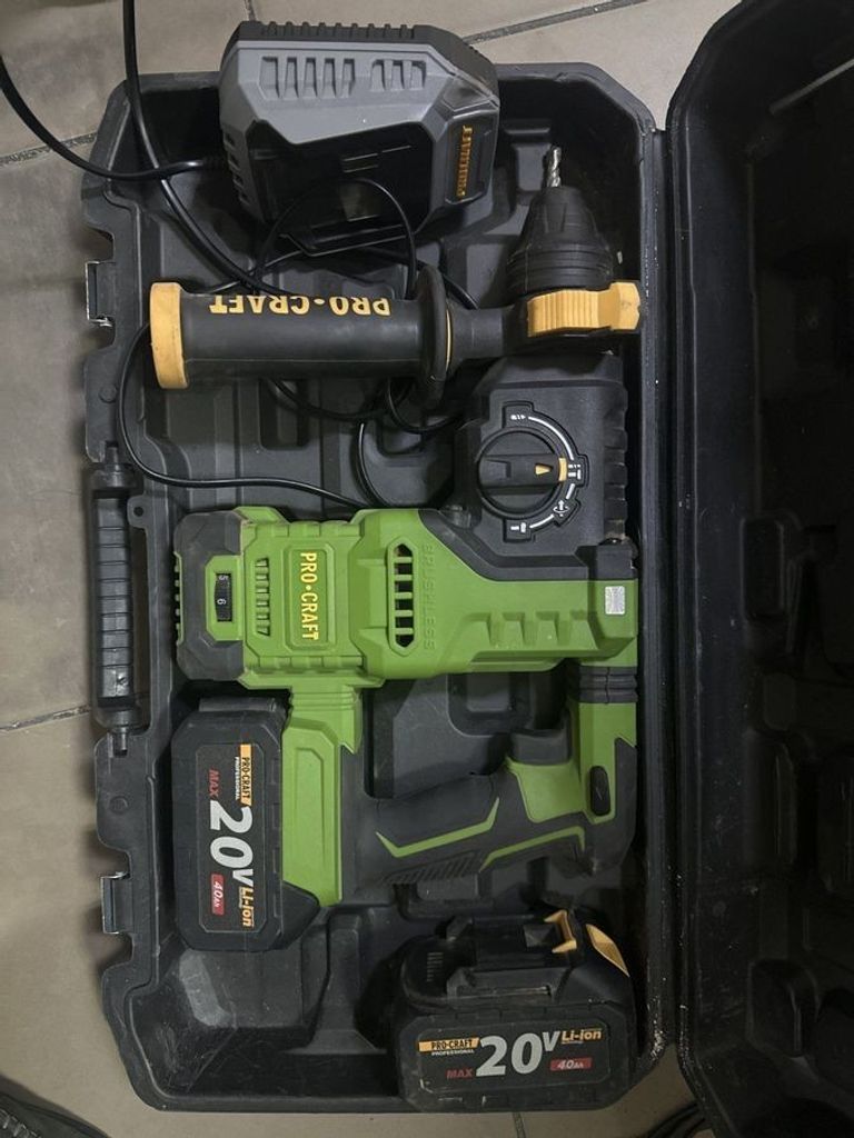 Дешиво Procraft PHA-30 Кейс з 2 акб та ЗП с ломбарда