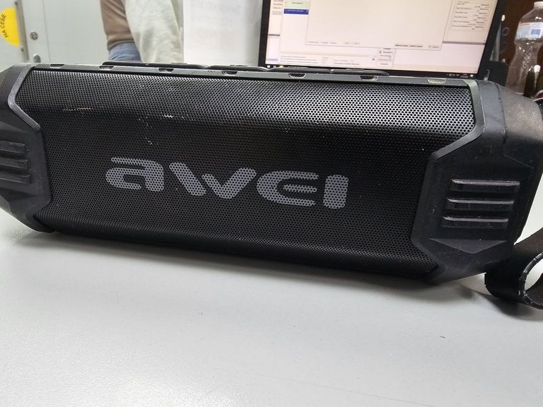 Купити Awei Y280 Black Б/У