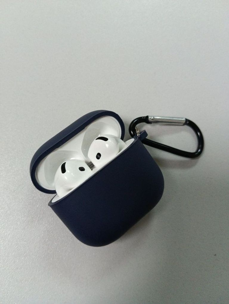 Оголошення Apple airpods 4 with active noise cancellation Б/У