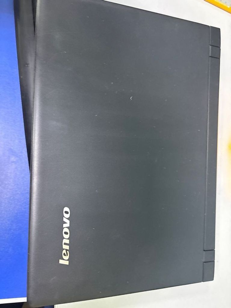 Купити Lenovo 15/celeron n2840 ddr3/2gb ddr3/hdd 500 gb/ssd *відсутній/*інтегрована Б/У