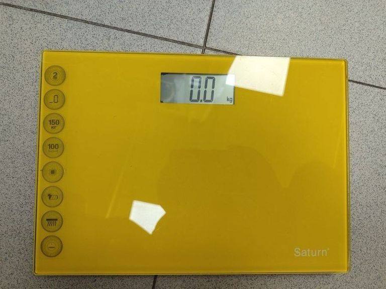 Дешево Saturn st-ps1247 з ломбарду