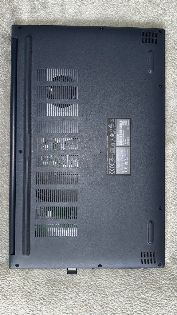 Купити ASUS Vivobook 15 X1502VA-BQ737 Б/У