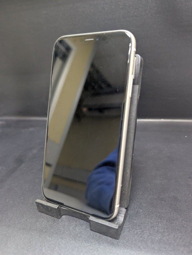 Объявление Apple iphone 11 64gb Б/У