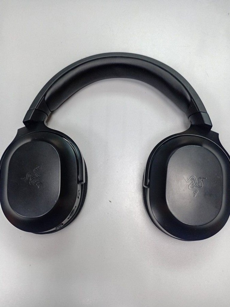 Дешиво Razer barracuda x 2022 с ломбарда