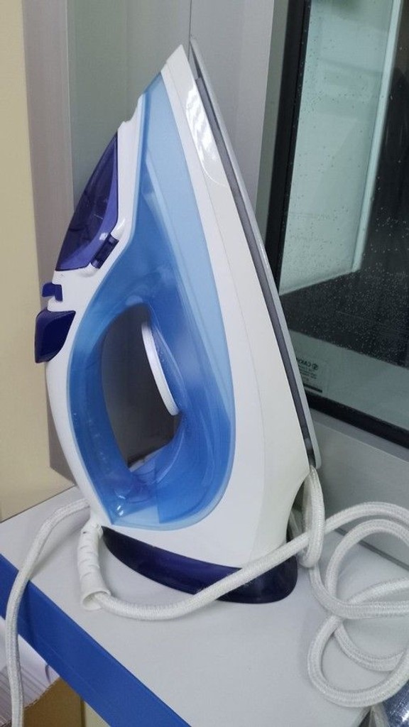 Дешиво Philips gc2046 с ломбарда