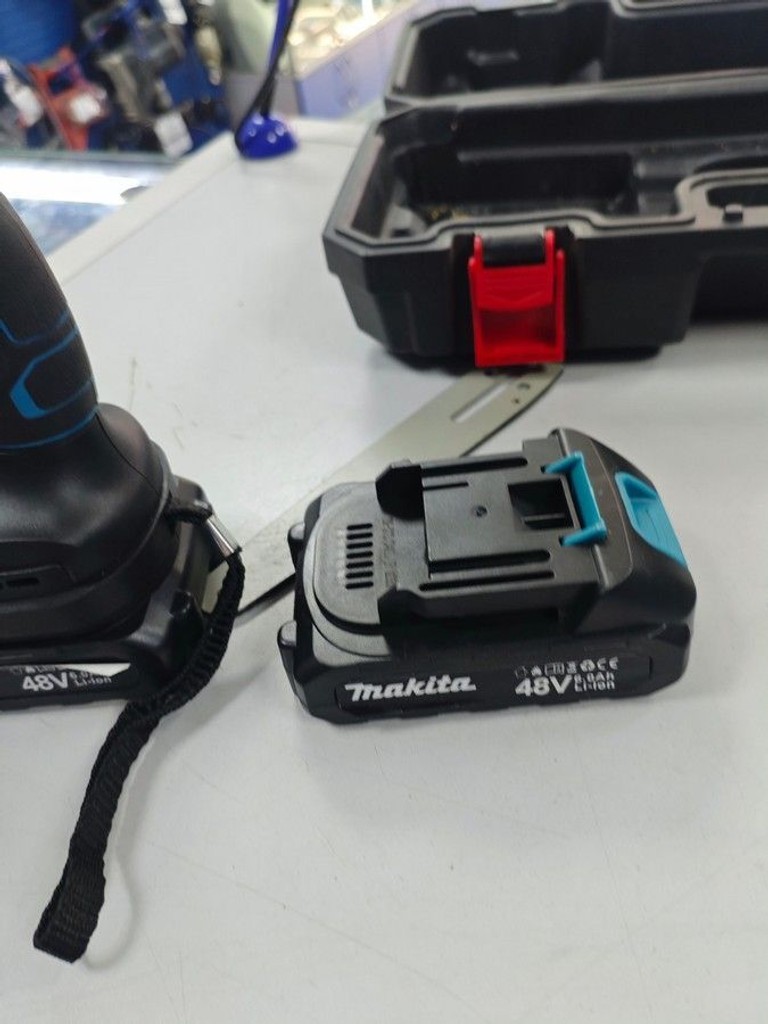 Makita Копія 2акб зп набір Код:01-200957087. Зображення 7