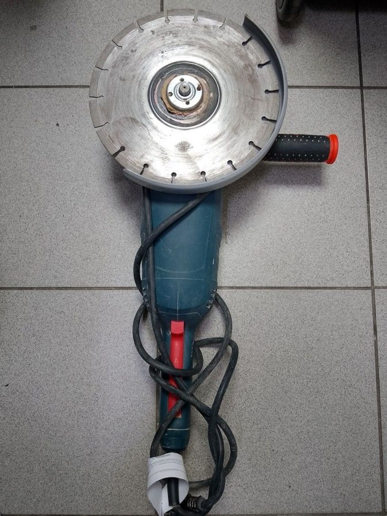 Дешево Bosch gws 2200 з ломбарду