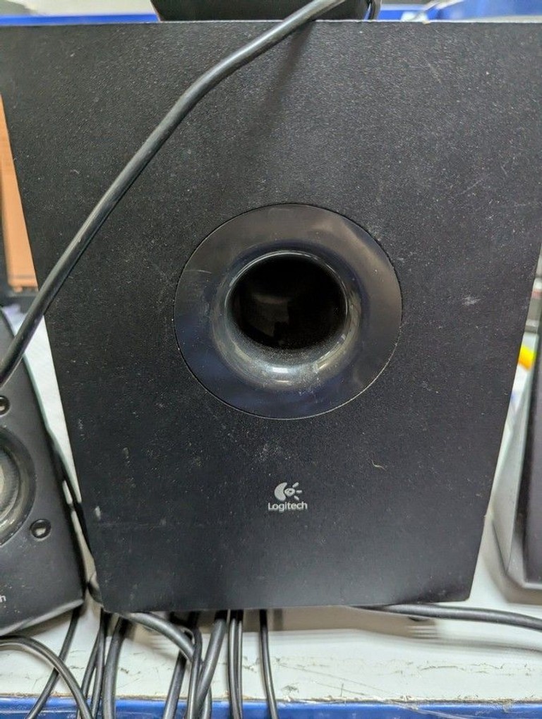 Распродажа Logitech z506, продавец Техноскарб