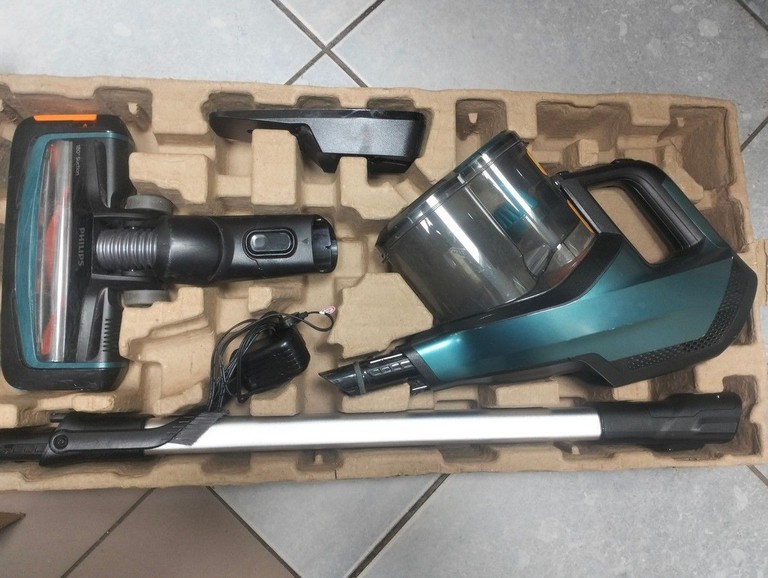 Купить Philips SpeedPro Aqua FC6729/01 Б/У