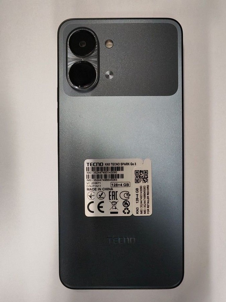 Дешиво Tecno Spark Go 3 4/128GB Ink Black (4894947105272) с ломбарда