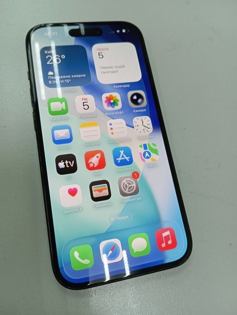 Купити Apple iPhone 15 128GB Green Б/У