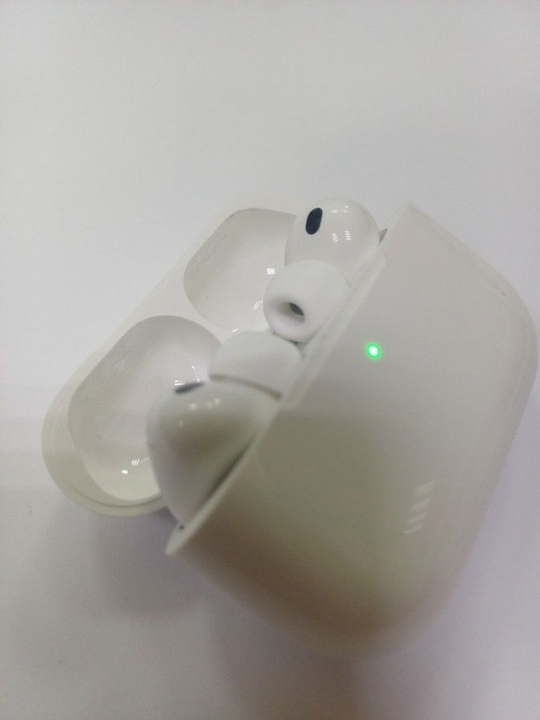 Купити AirPods Pro 3 Б/У