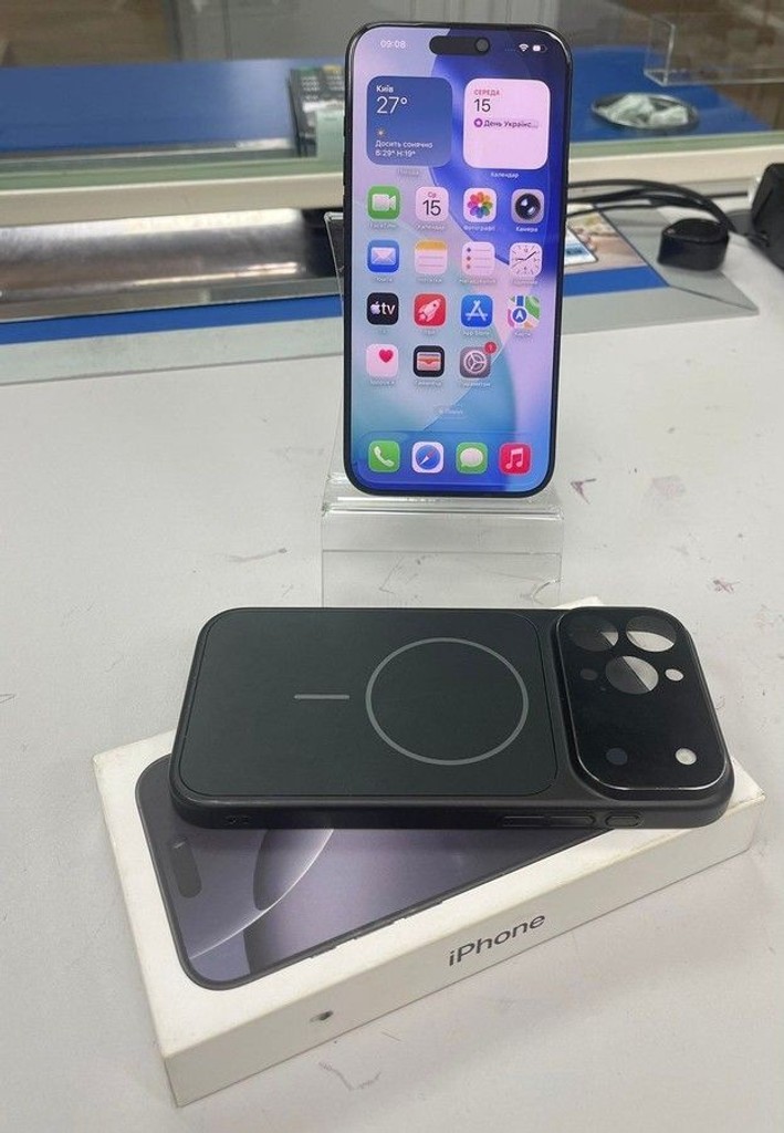 Купить Apple iphone 16 pro max 256gb Б/У