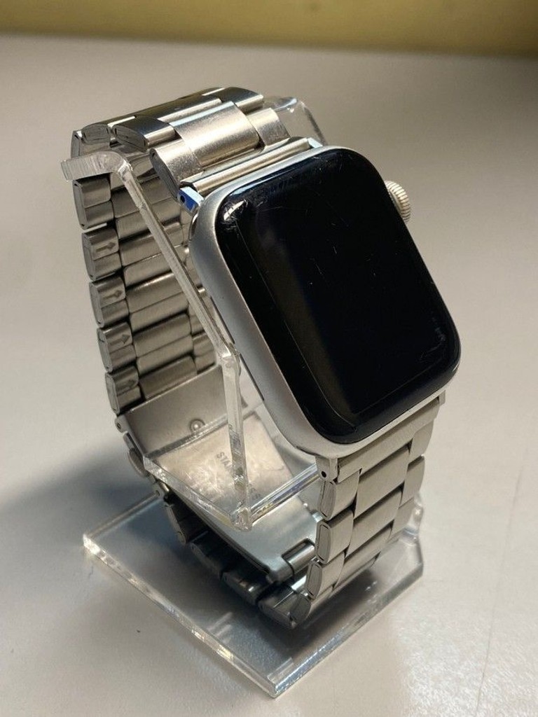 Купить Apple watch se 2 gps 40mm aluminium case Б/У