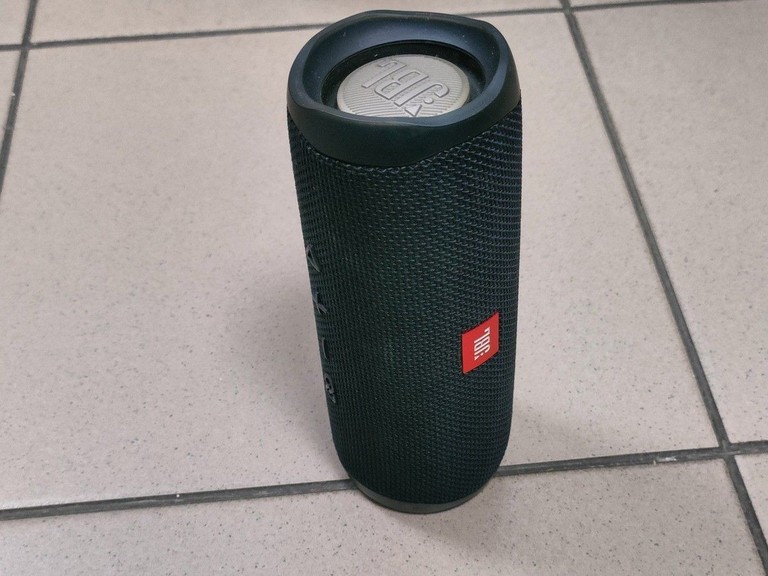 Дешиво Jbl flip 5 с ломбарда