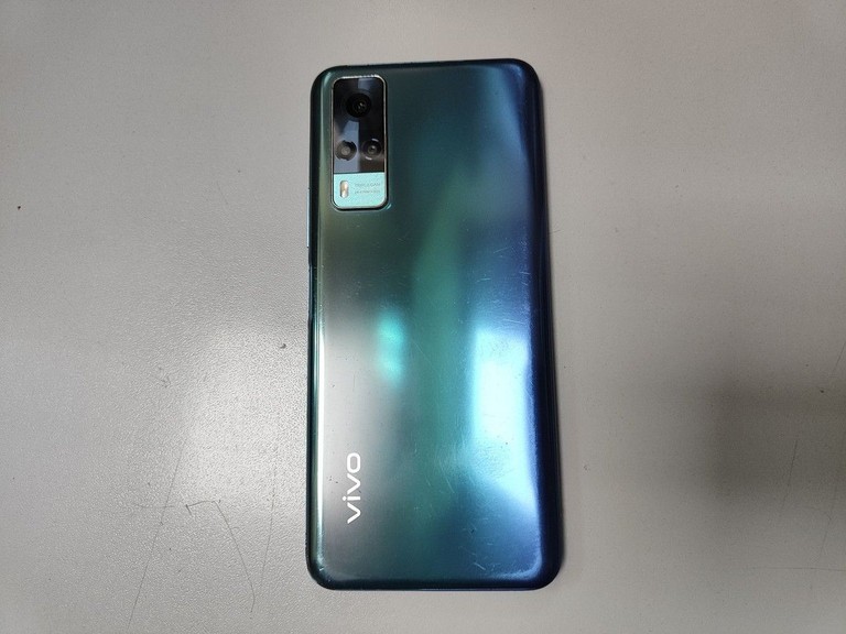 Купити Vivo y31 4/128gb Б/У
