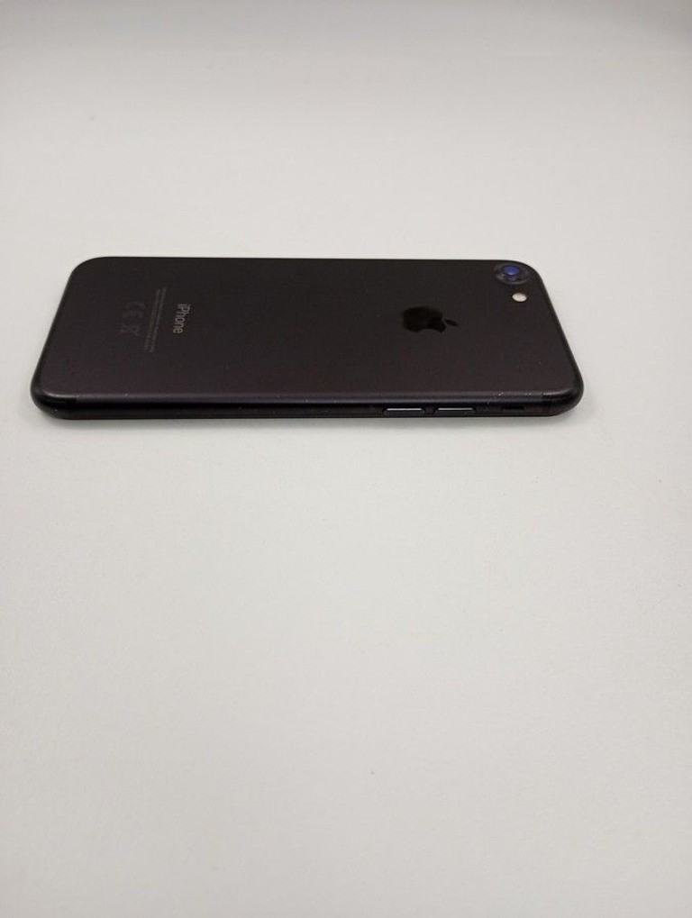 Apple iphone 7 32gb Код:01-201075578. Изображение 7