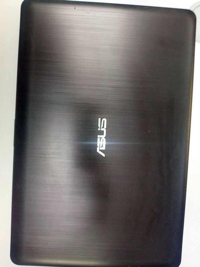 Дешево Asus 15/celeron n3060 ddr3/4gb ddr3/hdd 500 gb/*інтегрована з ломбарду