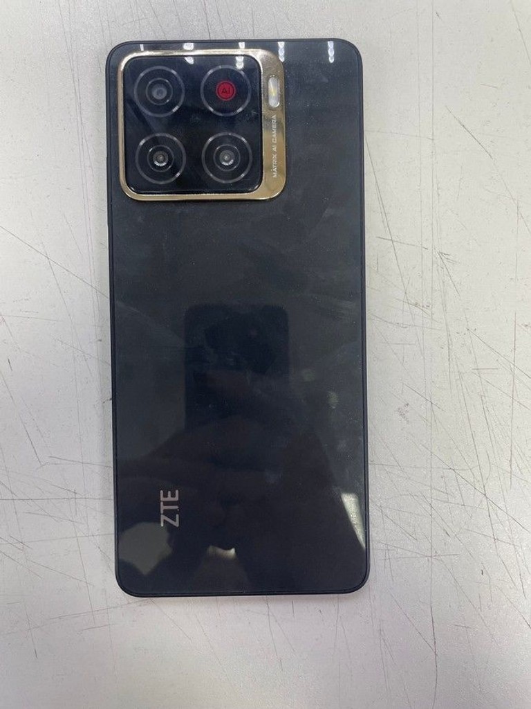 Дешево Zte blade a56 4/128gb з ломбарду
