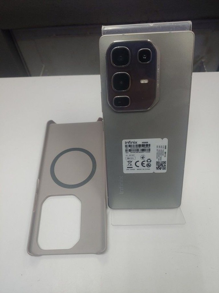 Дешево Infinix note 50 pro 12/256gb з ломбарду