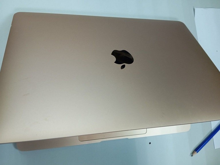 Объявление Apple macbook air 13" 2020 a2179 core i3 1,1ghz/ram8gb/ssd256gb/intel iris plus graphics Б/У