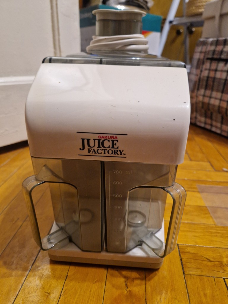 Купить Sakura Juice Factory Б/У