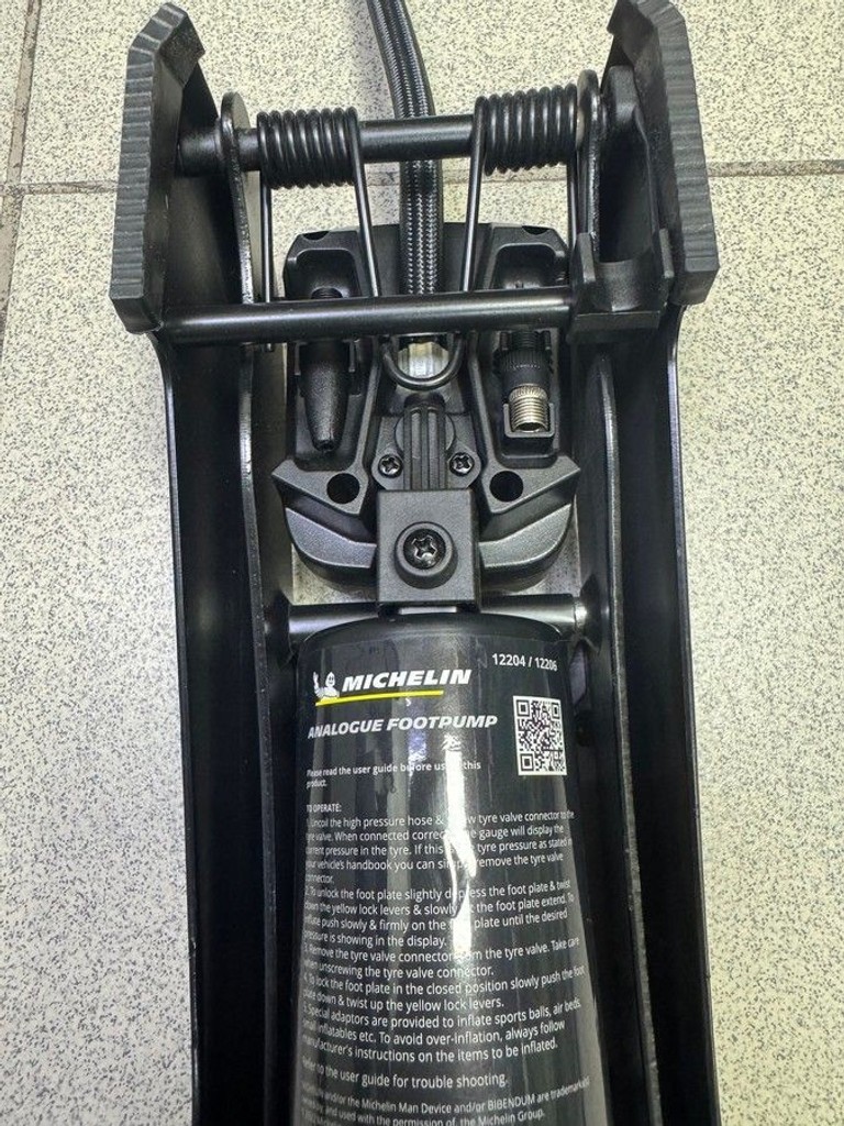 Оголошення Michelin W12204 Б/У