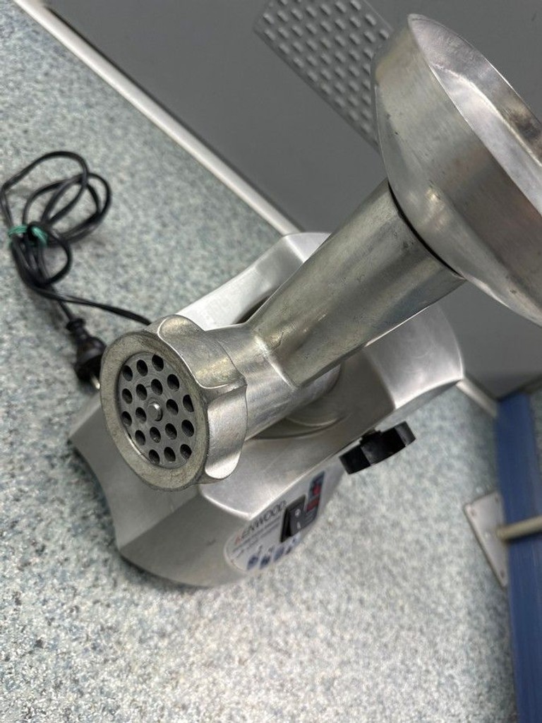 Дешиво Kenwood MG510 с ломбарда
