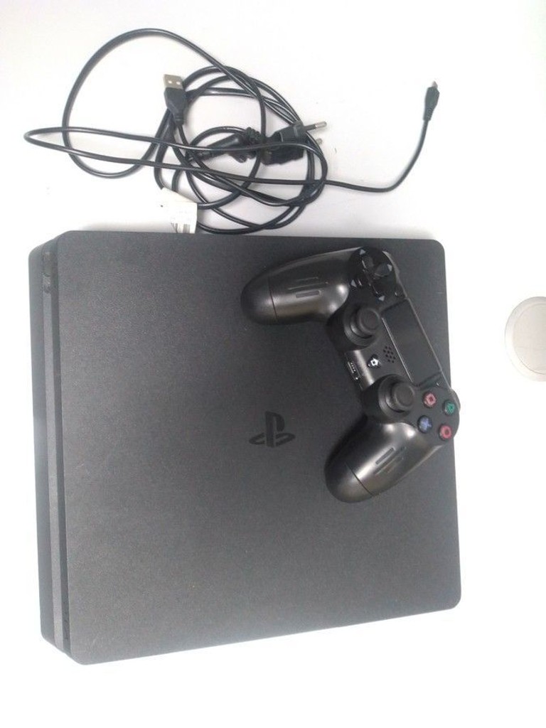 Дешево  Sony PlayStation 4 Slim 1TB Black з ломбарду