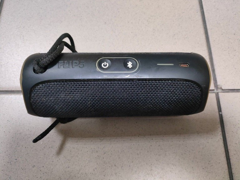 Дешево Jbl flip 5 з ломбарду