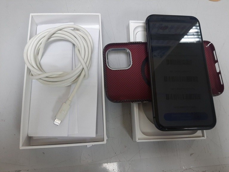 Дешево Apple iphone 11 64gb з ломбарду