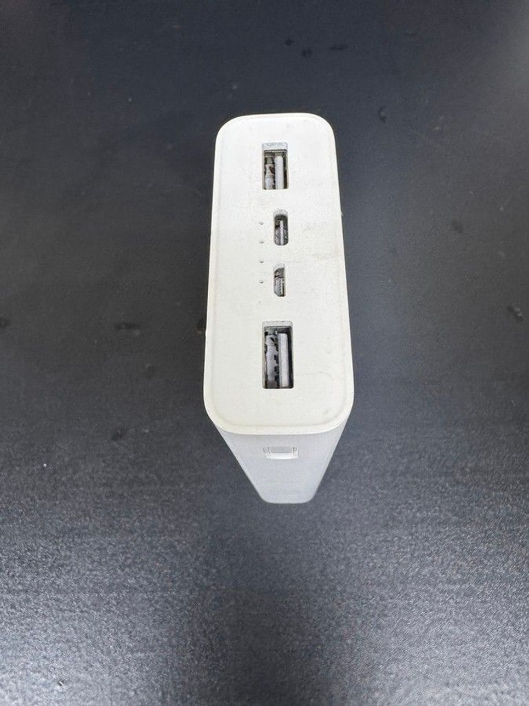 Оголошення Xiaomi mi power bank 3 20000 mah usb-c 18w Б/У