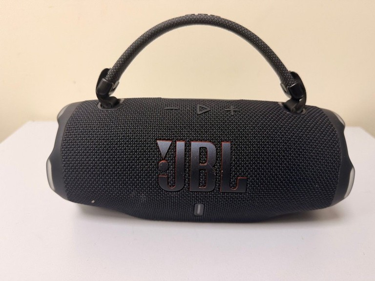 Купити JBL Charge 6 Black Б/У