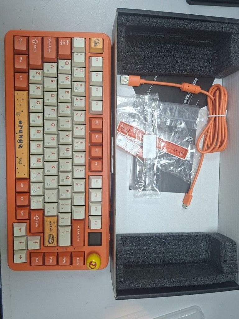 Дешево Ajazz ak820 max avocado switch з ломбарду