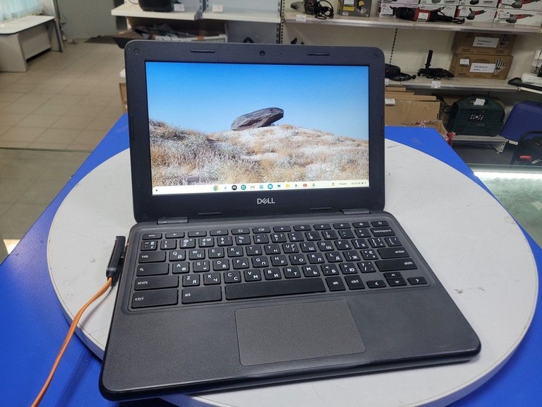 Купити Dell 11/celeron n4000 ddr4/4gb ddr4/ssd 32 gb/*інтегрована Б/У