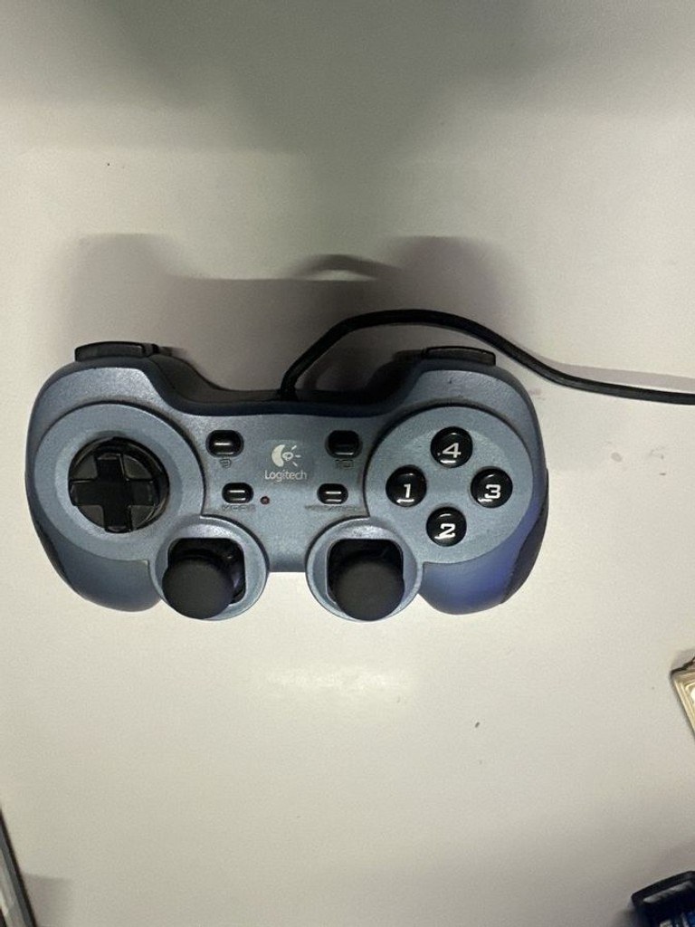 Купить Logitech rumblepad 2 Б/У