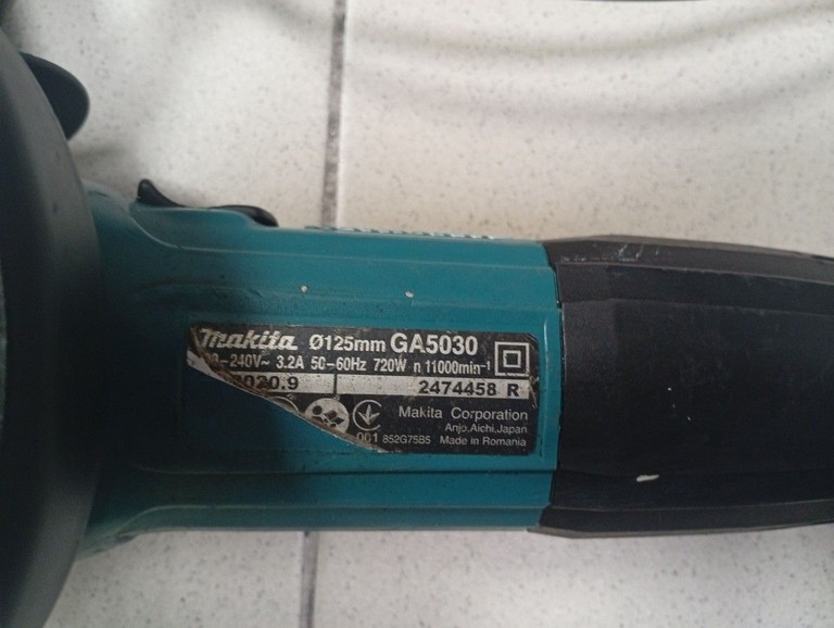 Дешиво Makita GA5030 с ломбарда