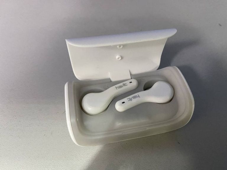 Дешиво Havit TW937 White с ломбарда