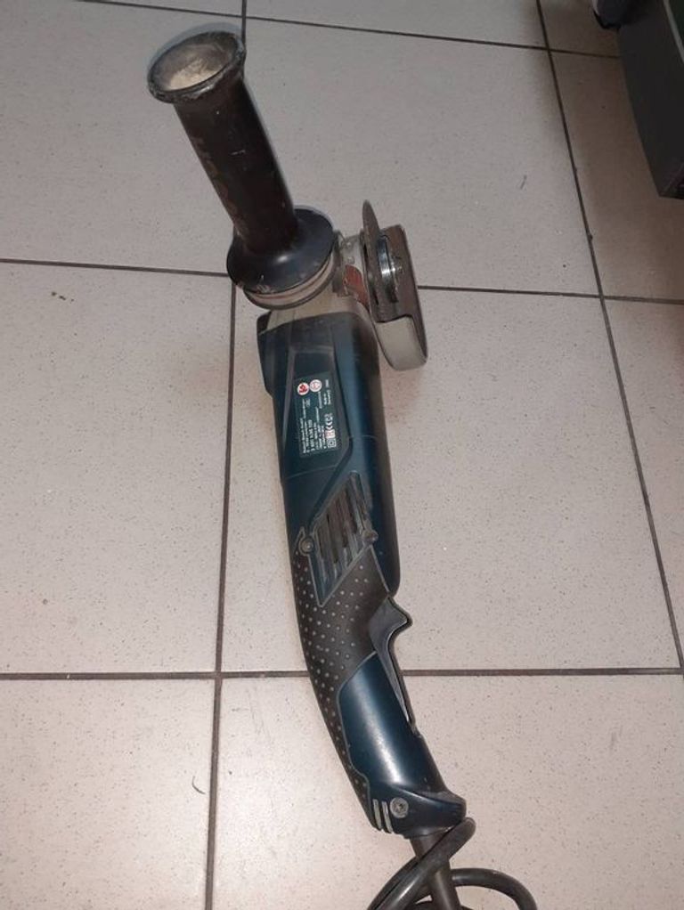 Оголошення Bosch gws 15-125cieh Б/У