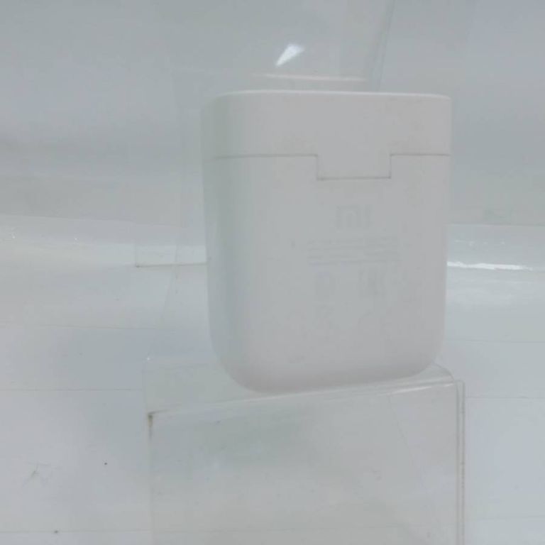 Дешево Xiaomi mi air true wireless earphones з ломбарду